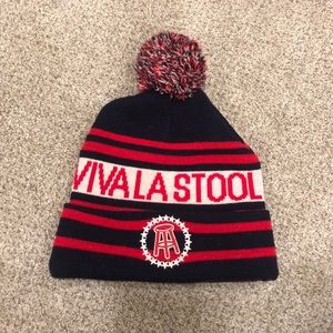 Barstool winter hat